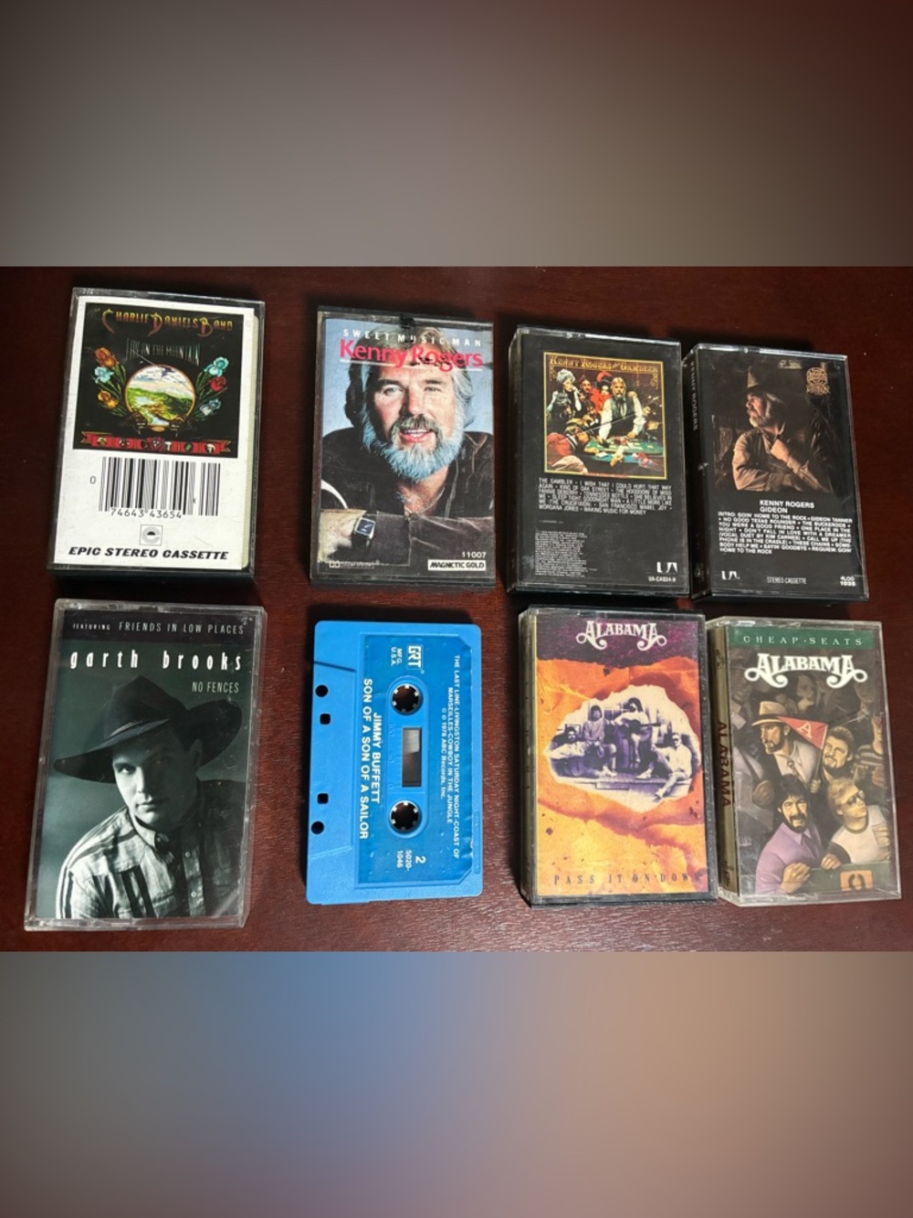 8 Country Cassettes - Charlie Daniels Band, Garth Brooks, Alabama, Kenny Rogers